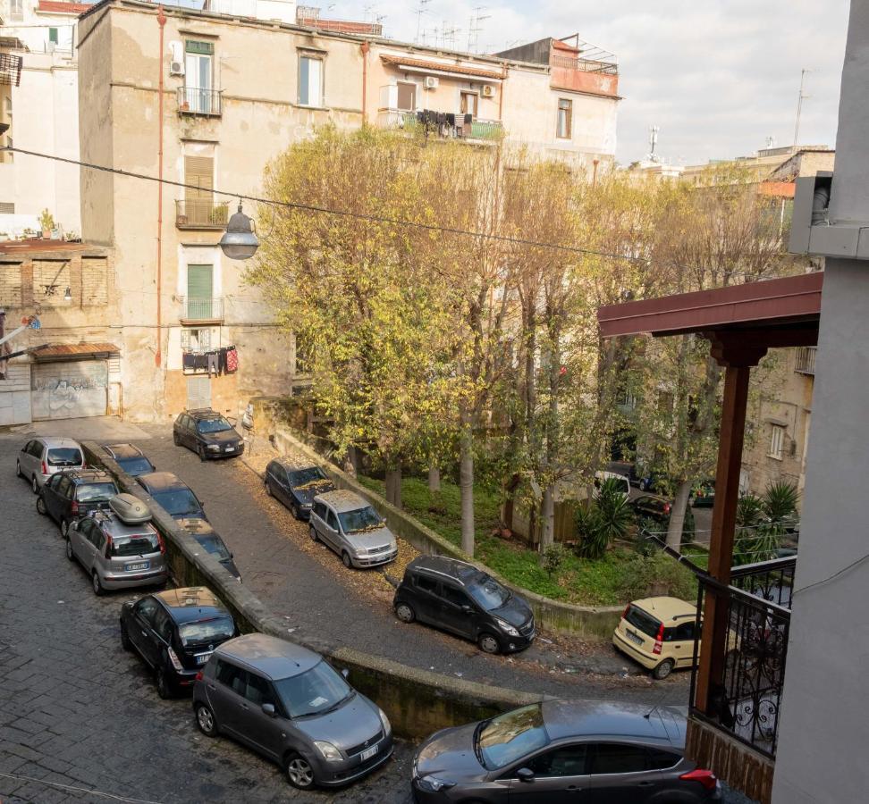 Casa Vacanza Russo Enzo Неаполь Экстерьер фото