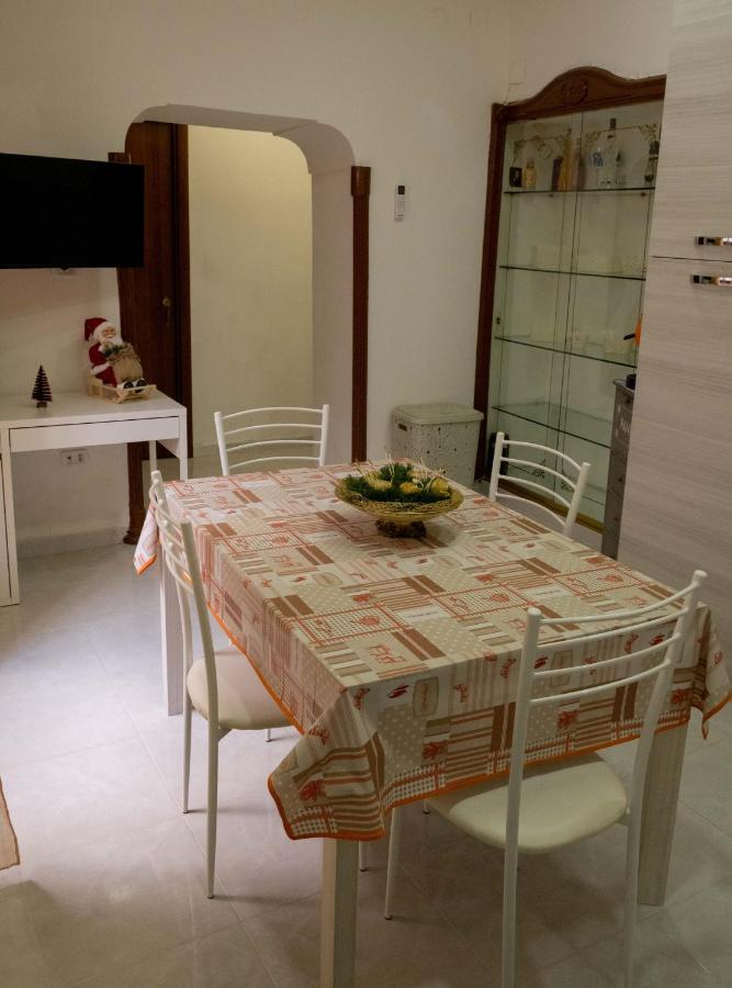 Casa Vacanza Russo Enzo Неаполь Экстерьер фото
